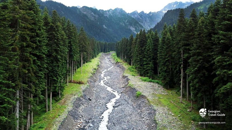 From Tbilisi: Ambrolauri Full-Day Guided Tour with Lunch - Visiting Historical Landmarks