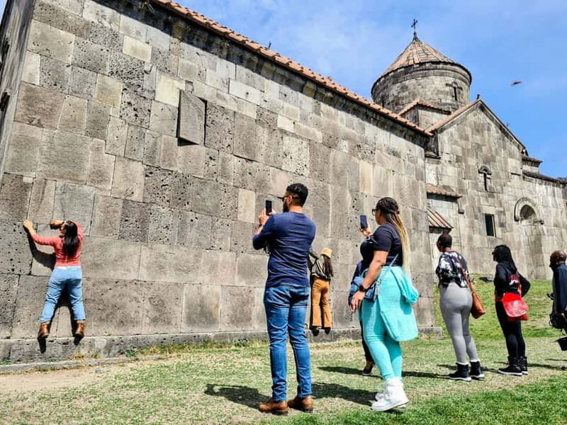 From Tbilisi: Day Trip to Armenia with Homemade Lunch - The Scenic Drive and Landscape Changes