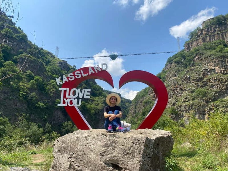 From Tbilisi: Diamond Bridge and Dashbashi Canyon Day Trip - Who Should Consider This Tour?