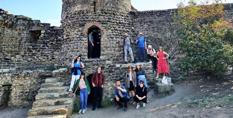 From Tbilisi: Kakheti Wine Region Tour with 9 Wine Tastings - Sighnaghi: the City of Love and the walking-town payoff