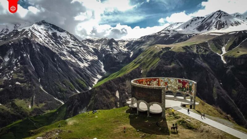 From Tbilisi: Kazbegi Day Trip - Who is This Tour Best For?