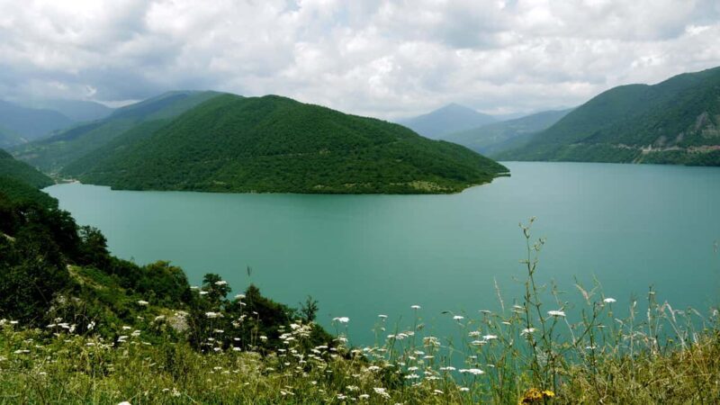 From Tbilisi to: Gudauri and Kazbegi Day Trip including JEEP - The Itinerary in Detail