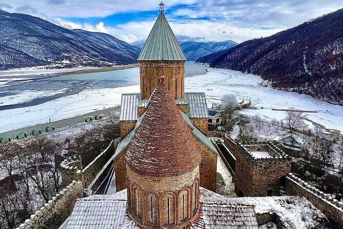 From Tbilisi to Gudauri Ski Resort, Zhinvali, Ananuri Day Trip - Who Is This Tour Perfect For?