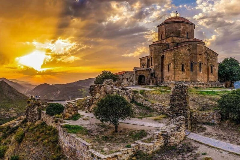 From Tbilisi:Mtskheta, and Uplistsikhe Day Trip-wine tasting - Uplistsikhe: An Ancient Cave City