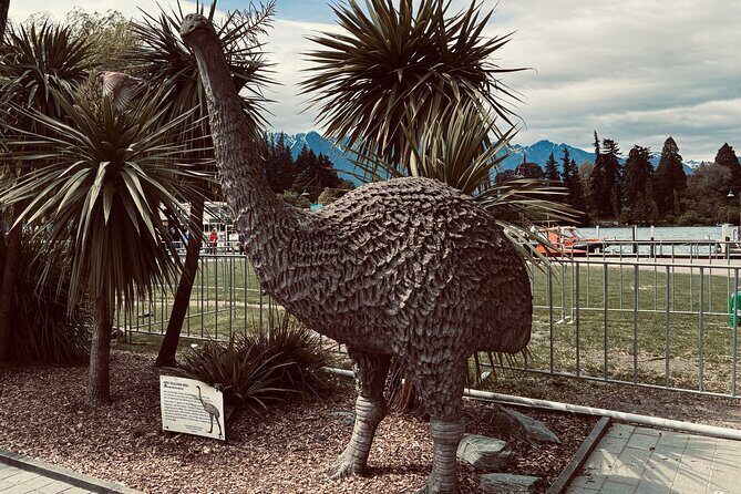 From the Green to the Grave: An Audio Tour of Queenstown - Key Points