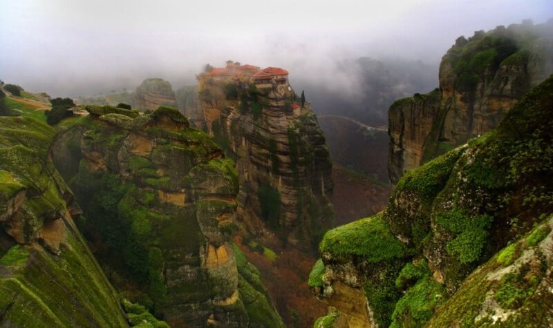 From Thessaloniki: Meteora Small Group Day Trip - The Scenic Drive and Breaks
