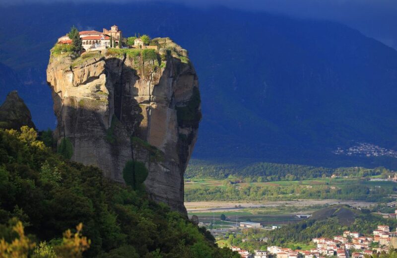From Thessaloniki: Private Day Trip to Meteora with Transfer - About the Experience