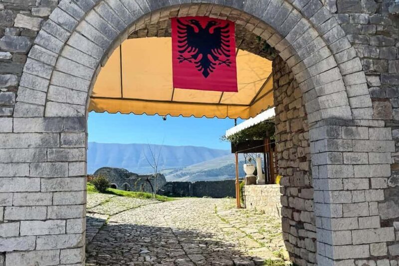 From Tirana: Berat Day Trip with Castle Entry - Free Time and Lunch