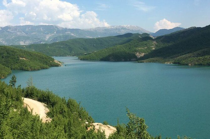 From Tirana- Hiking Tour to Bovilla Lake & Gamti Mountain - The Gamti Mountain climb: short, steep, and built for photos