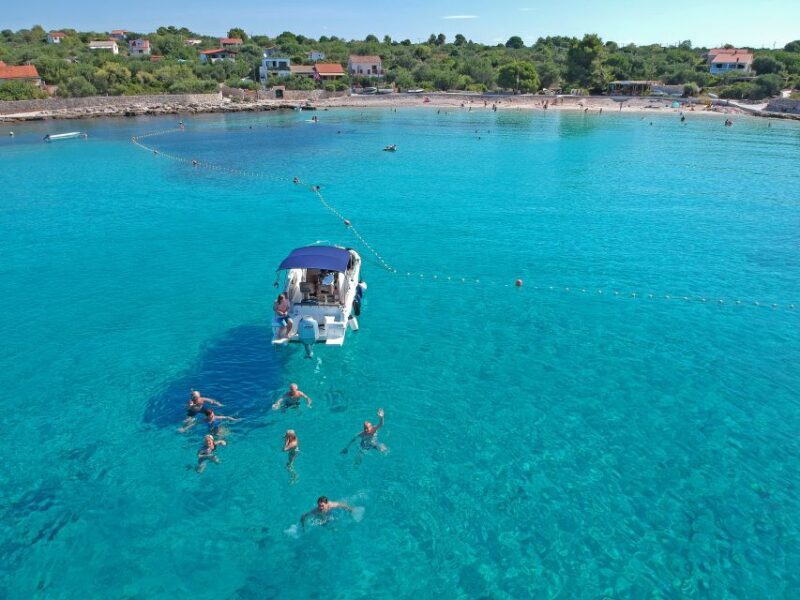 From Trogir/Split: Islands Bra, olta & Blue lagoon - Key Points