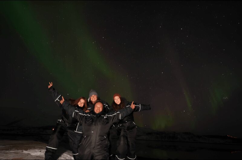 From Tromsø: Northern Lights Tour in Minibus with Photos - The Guide Experience