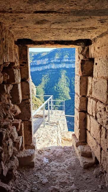 From Valencia: Hike and kayak tour through the Júcar Gorge - FAQs