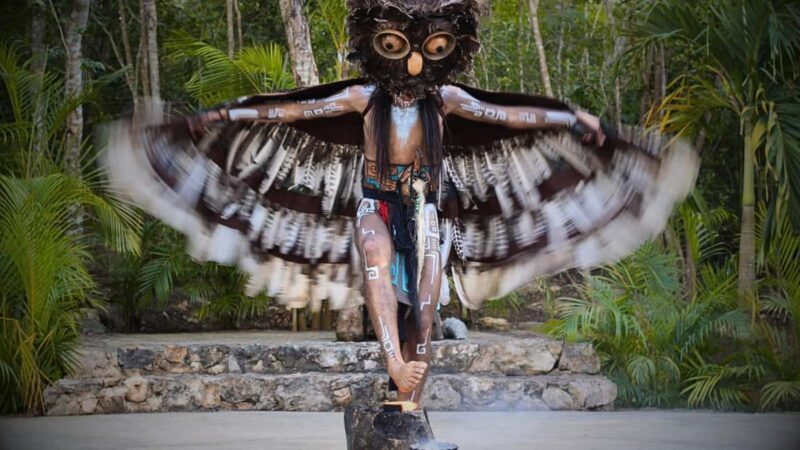 From Valladolid Chichén Itzá and 2 Cenotes (shared transportation) - FAQs