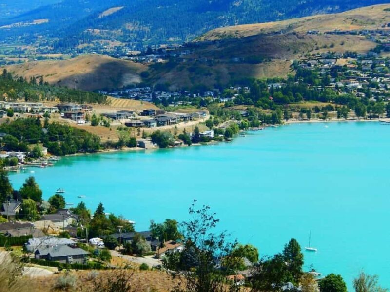 From Vancouver: 2-Day Kelowna Wine, Lake, and Farm Tour - An Honest Look at the 2-Day Kelowna Tour