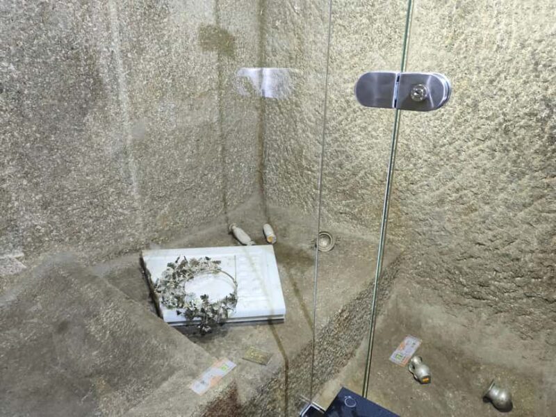 From Veliko Tarnovo: Day Tour to the Valley of Roses & Kings - FAQ