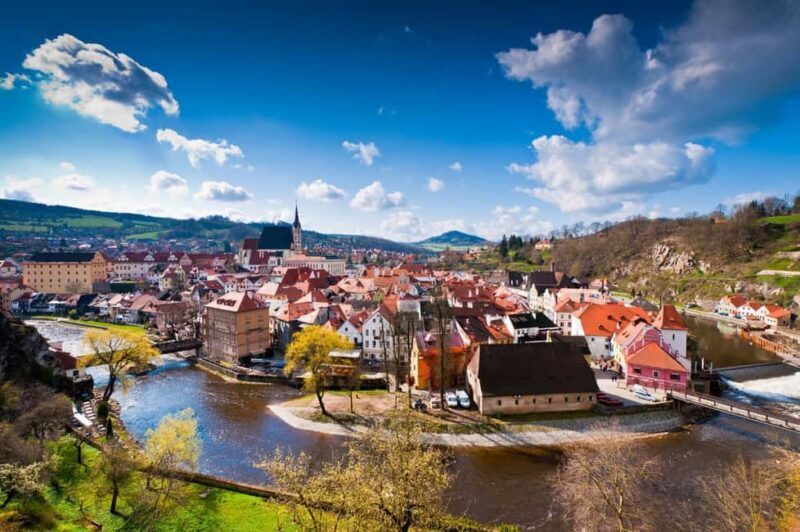 From Vienna: Cesky Krumlov Small-Group Guided Day Trip - What’s Included and What’s Not