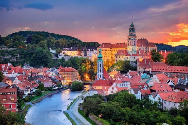 From Vienna: eský Krumlov wonderful Day Trip with Lunch - Key Points