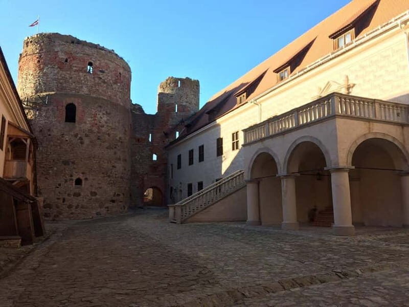 From Vilnius to Riga with Sightseeing Stops Top Private Tour - Key Points