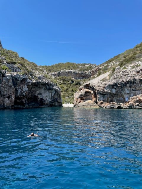 From Vis: Speedboat tour - Vis, Bievo & Blue Cave (private) - The Practicalities and What You Need to Know