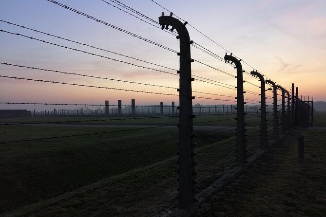 From Warsaw Auschwitz and Krakow one day tour by train with pick up and drop off - The Itinerary: What to Expect