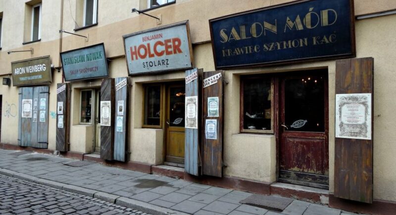 From Warsaw: Krakow Guided Private Tour with Transport - FAQ