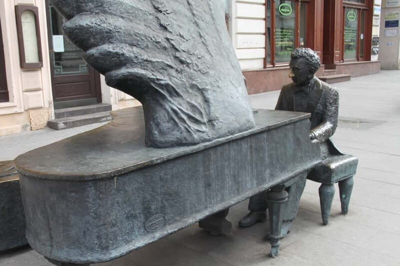 From Warsaw: Lodz & Litzmannstadt Jewish Ghetto Private Tour - Key Points