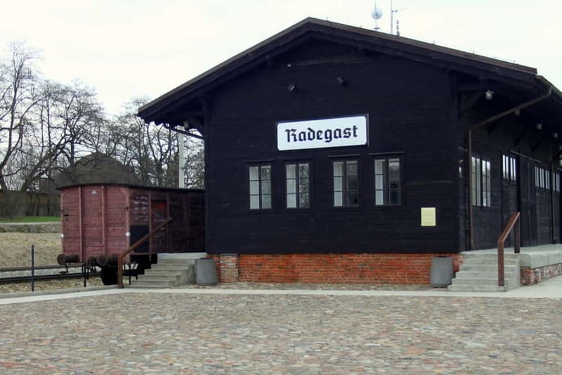 From Warsaw: Lodz & Litzmannstadt Jewish Ghetto Private Tour - The Sum Up