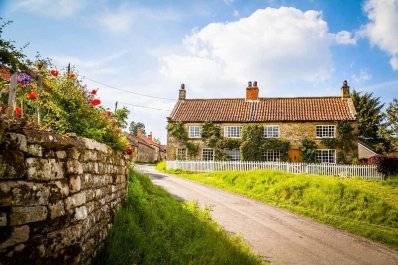 From York: Yorkshire Moors & Whitby Small-Group Day Tour - Robin Hoods Bay and Goathland Station