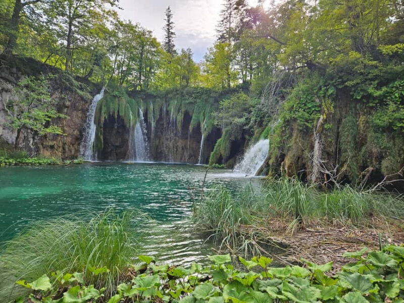 From Zagreb to Split: Private Tour with Plitvice Lakes Visit - Key Points