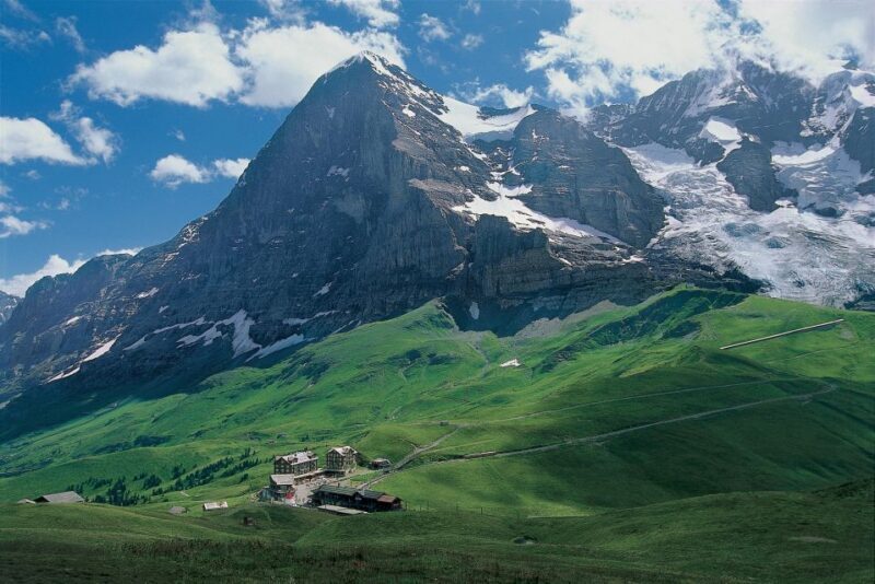 From Zurich: Mount Eiger Day Trip to Kleine Scheidegg - In-Depth Look at the Experience