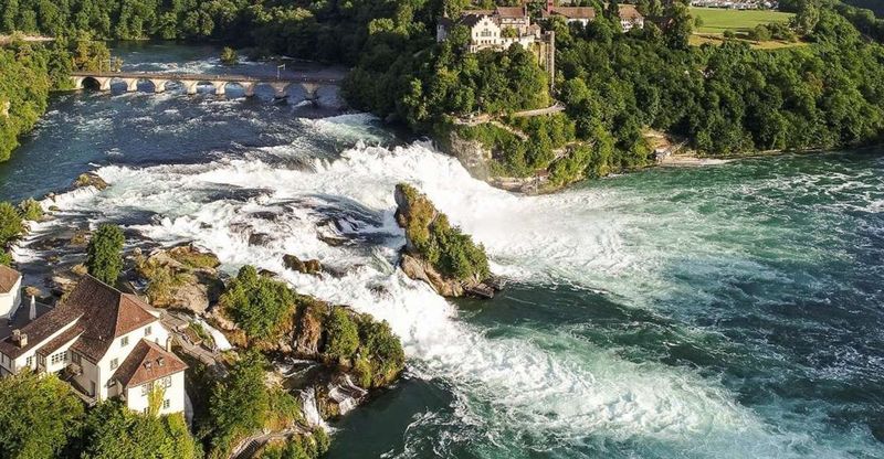 From Zurich: Stein am Rhein and Rhine Falls - The optional boat ride under the falls (April–October)