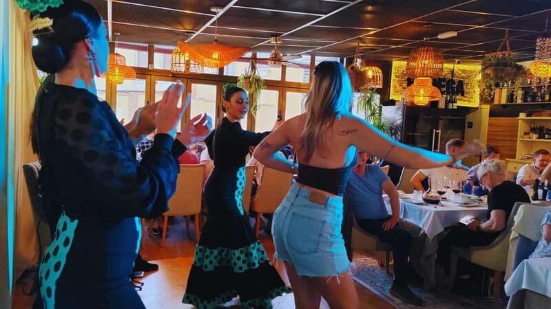 Fuengirola: Flamenco Show & Dinner at Tipi Tapa, near Mijas - Authenticity and Local Flavor