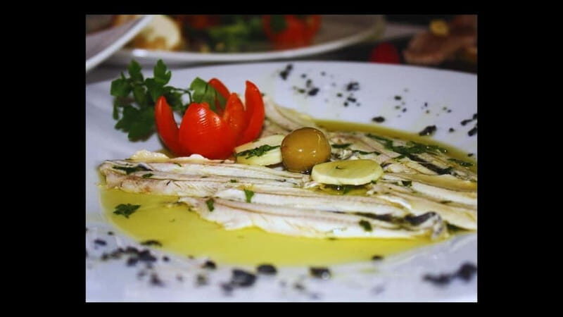 Fuengirola: Flamenco Show & Dinner at Tipi Tapa, near Mijas - Who Will Love This Experience?