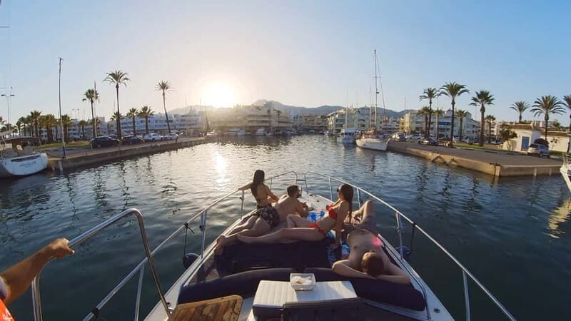 Fuengirola: Magical Sunset Yacht Tour - Why Consider This Sunset Yacht Tour?