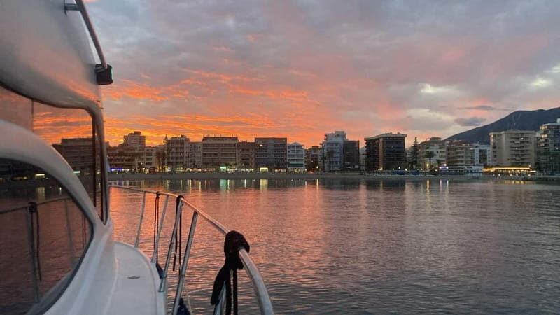 Fuengirola: Sunset Boat Tour - Cocktail Dinner & Champagne - A Closer Look at the Experience
