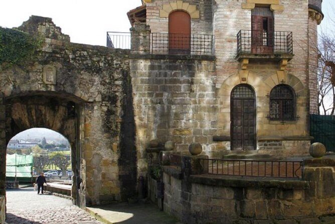 Fuenterrabia, San Juan and San Pedro with pintxos in the Gran Sol - Authentic Experiences and Traveler Feedback