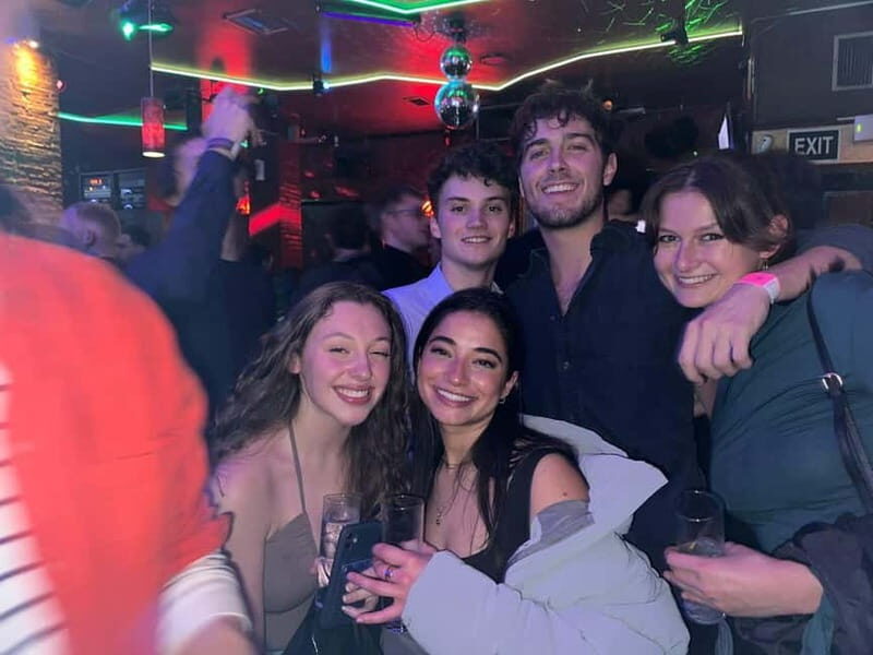 Fuerteventura: Corralejo Pub Crawl and Tapas Tour - Diving Into the Corralejo Pub Crawl & Tapas Tour