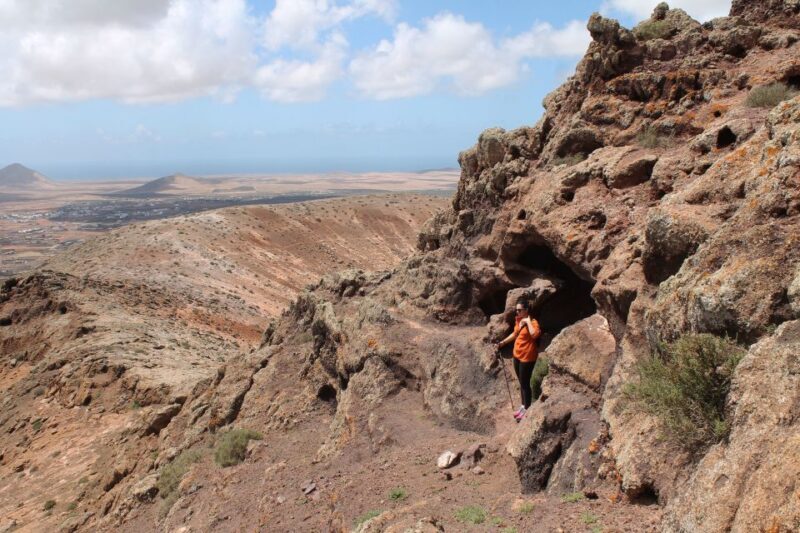 Fuerteventura: Montaña Escanfraga Volcano Summit Hike - Whats Not Included and Considerations