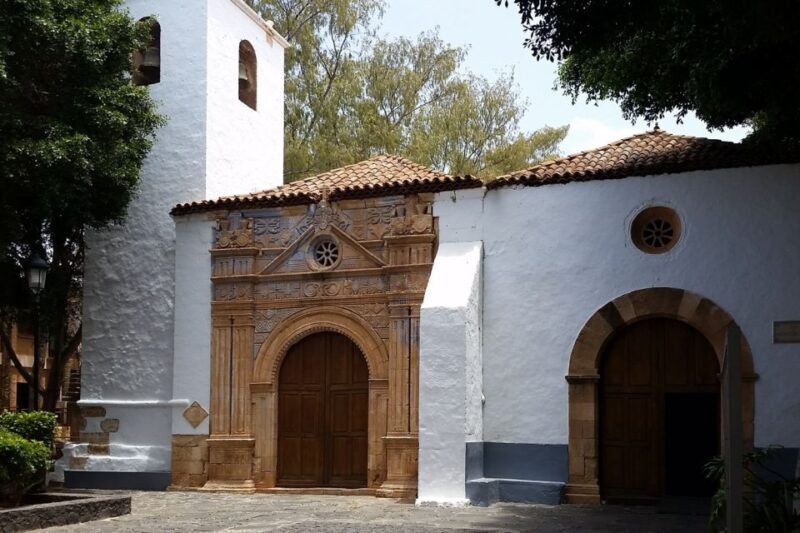 Fuerteventura: Panoramic Tour - Visiting Betancuria and the Old Capital