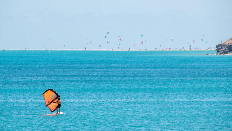 Fuerteventura: Wingsurf Taster in beautiful Costa Calma! - Key Points