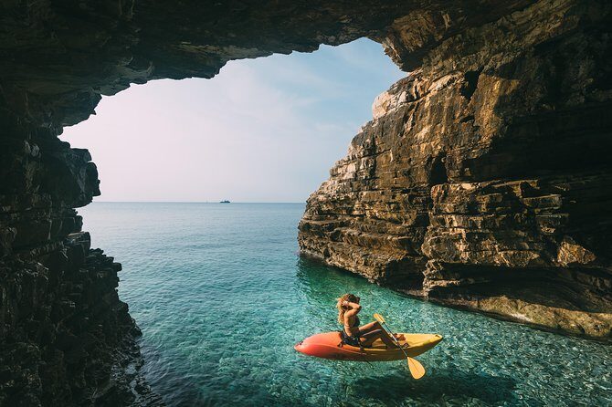 FULL CAVE & SAFARI EXPERIENCE by KAYAK - Exploring Croatia’s Coastline: A Look at the Full Cave & Safari Experience by KAYAK