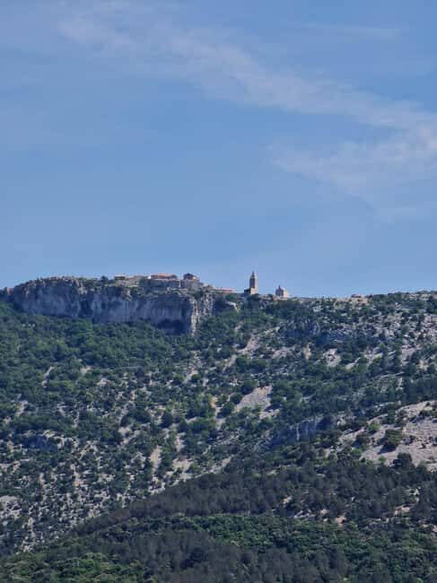 Full day boat-trip Medulin, blue Cave, Cres + dolphin search - What Makes This Tour a Good Deal