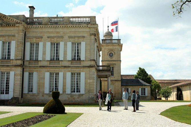 Full day Bordeaux Historic Gourmet Walking and Médoc Tour - FAQs