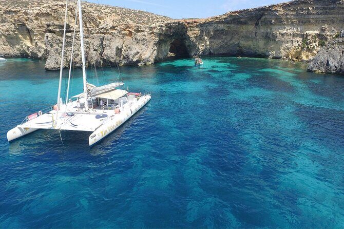 Full-Day Catamaran Cruise with Lunch in Island of Malta - Full-Day Catamaran Cruise with Lunch in Malta: A Truly Relaxing Sea Experience