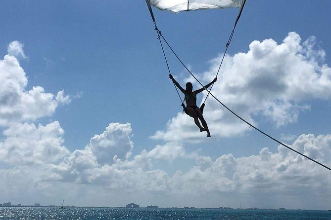 Full-Day Catamaran Tour to Isla Mujeres from Cancun with Lunch - Who is this tour best suited for?