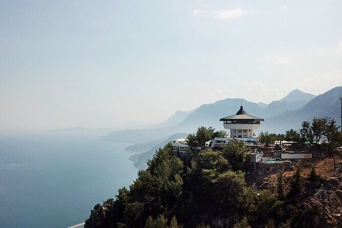 Full Day City Tour/2 Waterfalls, Boat Trip, Old Town - Final Thoughts