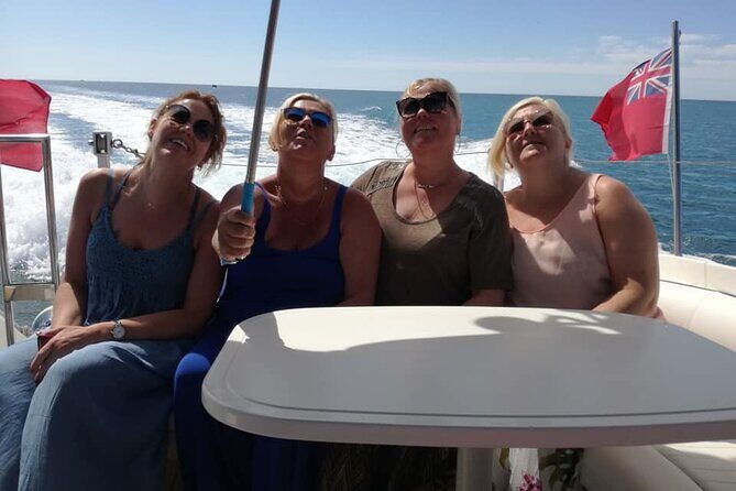 Full-Day Exclusive Boat Cruise with Drinks and Nibbles - Who Is This Tour Best For?