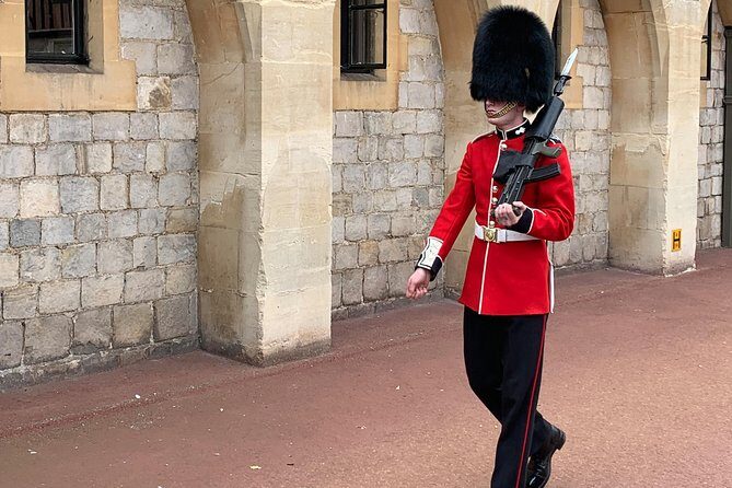 Full Day Excursion Royal London & Windsor in an Iconic London Black Cab - Who Should Consider This Tour?