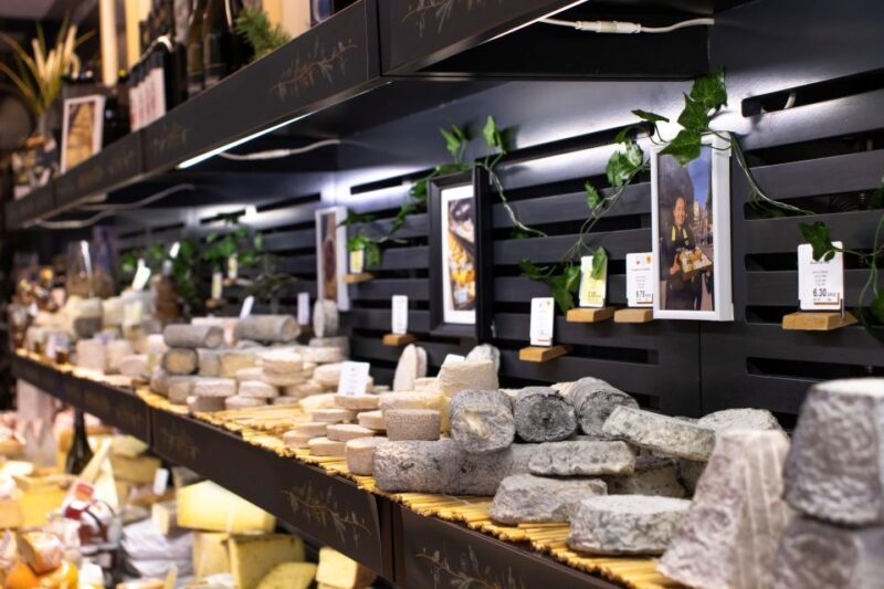 Full-Day gourmet tour & Medoc visit & tasting - Exploring Bordeaux’s City Charm