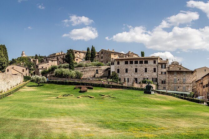 Full-Day Guided Historical Tour of Cascia and Assisi - Real Perspectives: What Past Travelers Say